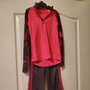 6/6x Pink, gray, and black 2 piece set